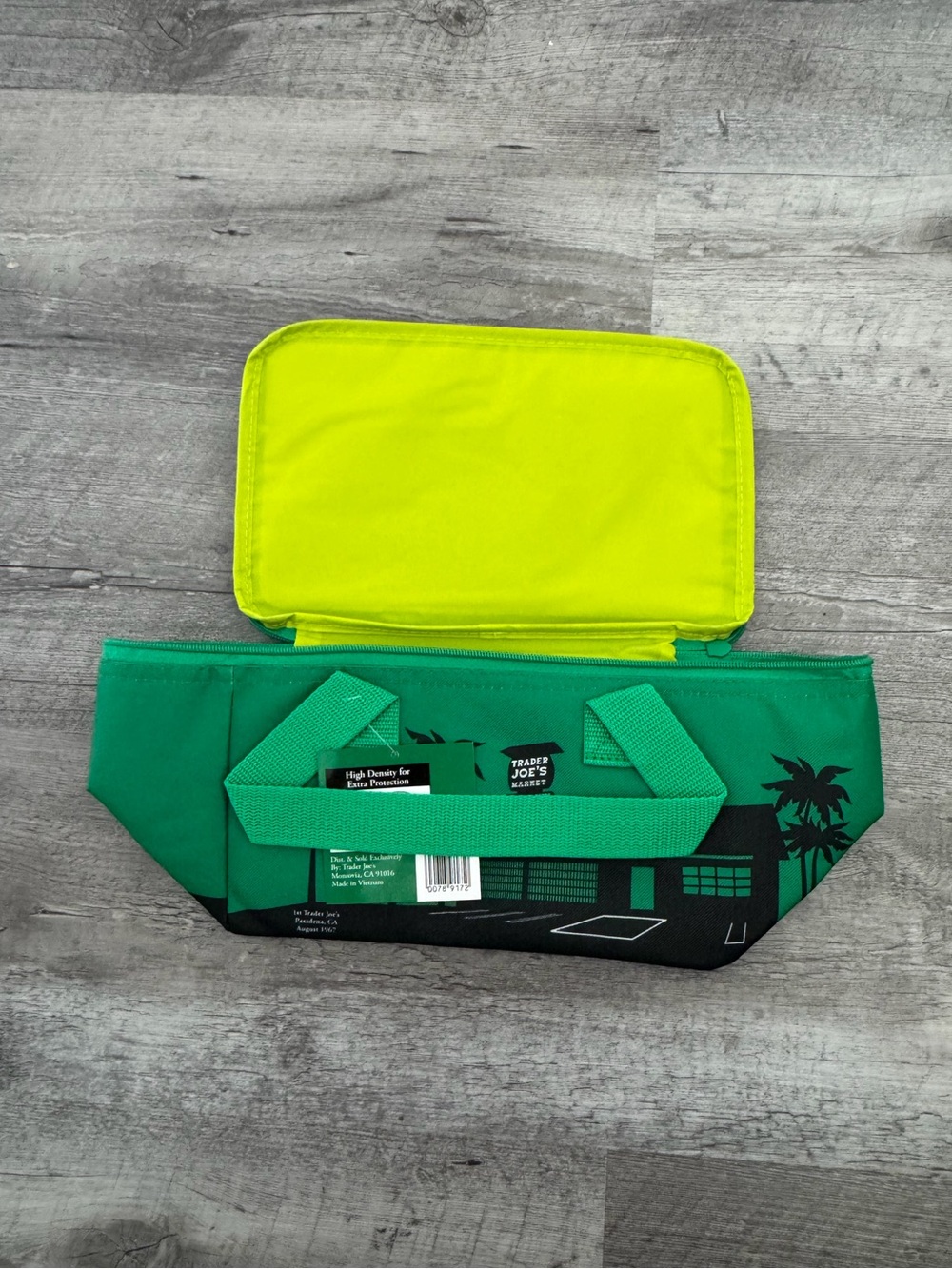 NWT Trader Joe’s mini cooler bag